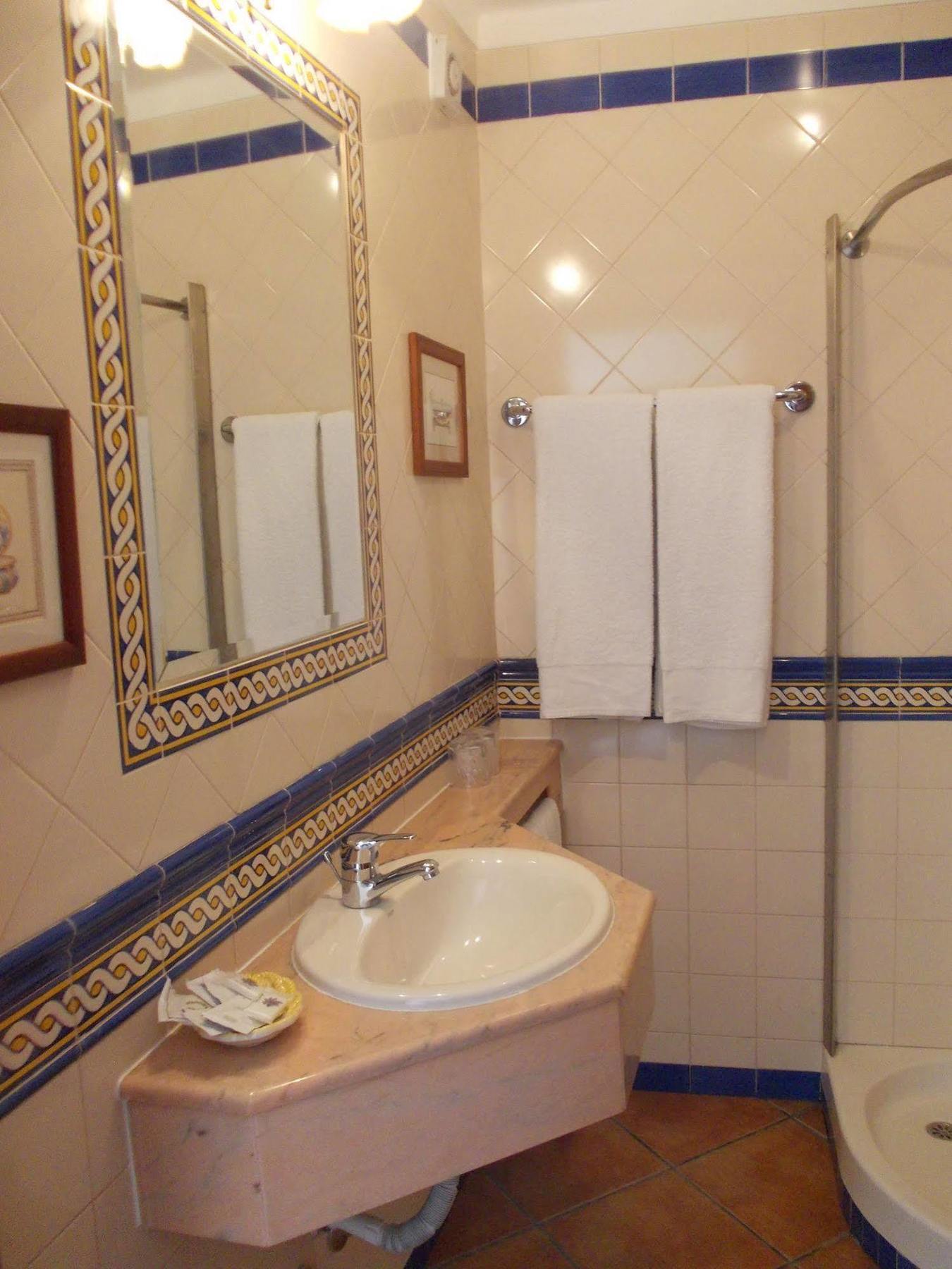 Casa De S. Thiago De Obidos Hotel Bagian luar foto